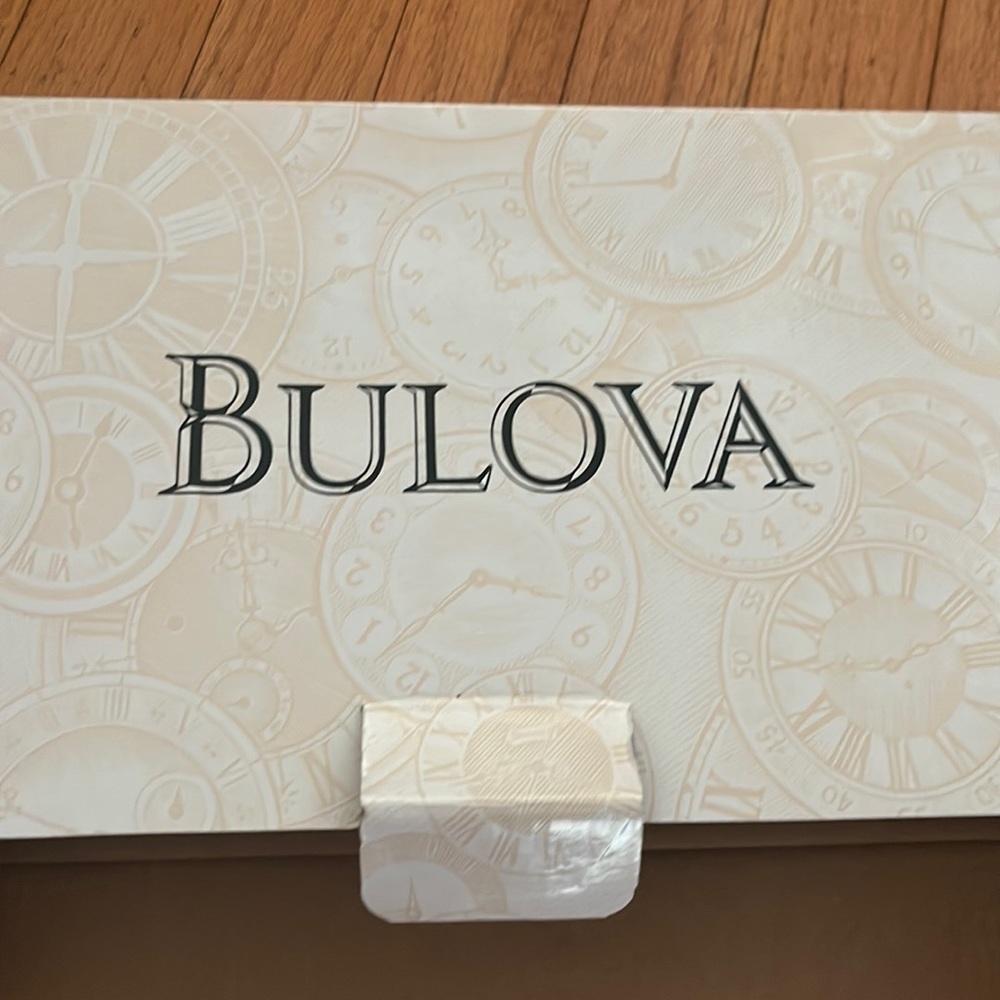 Bulova Desk Clock Brand new